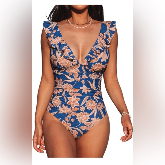 🆕Floral Ruffle One-Piece Swimsuit - Picture 1 of 2